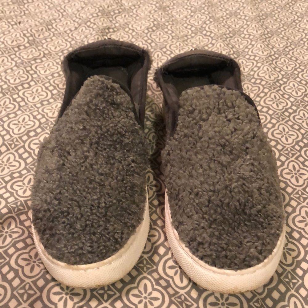 Mad Love Kam Sherpa Twin Gore Sneakers Gray Size 7